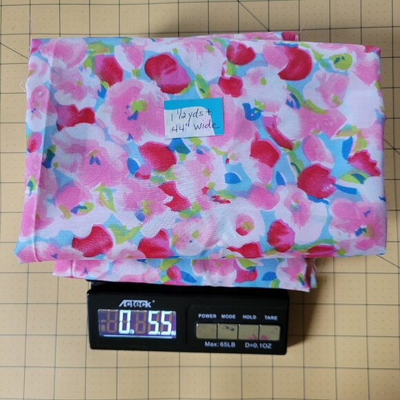 1-1/2 Yards of Lovely Pink Floral - Picture 3 of 3